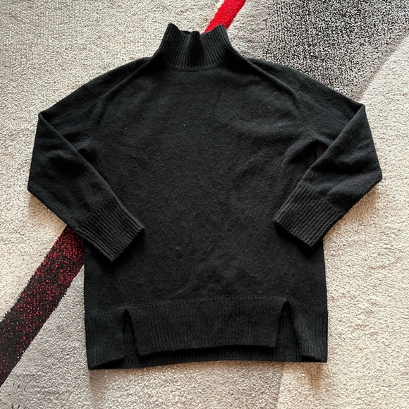 Vince Black Cashmere Turtleneck Pullover Sweater - Picture 1 of 4